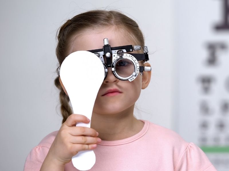 cocuklarda-katarakt-nedir