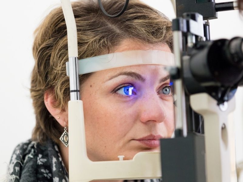 makula-odemi-belirtileri-nelerdir